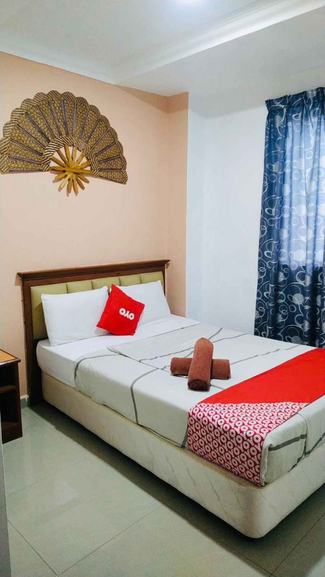Hotel Casa Reo Kampong Bagan Lalang Exteriör bild